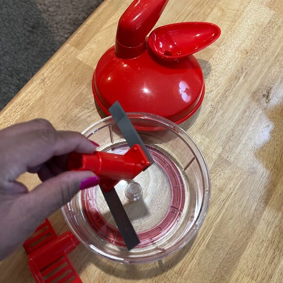 Tupperware Quick Chef® Pro System.- Red - Picture 4 of 7